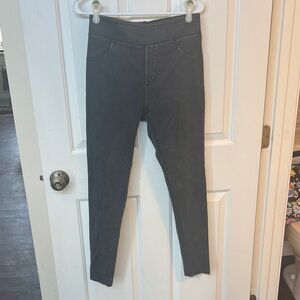 HALARA Black High-Waist Jeggings